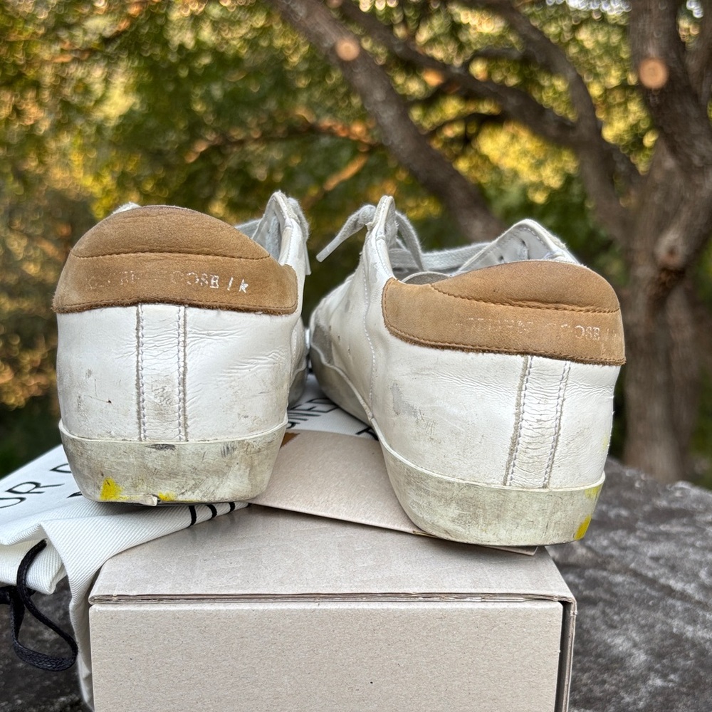 Golden Goose White Sneakers with Vibrant Pink Star size 39 - Picture 4 of 11